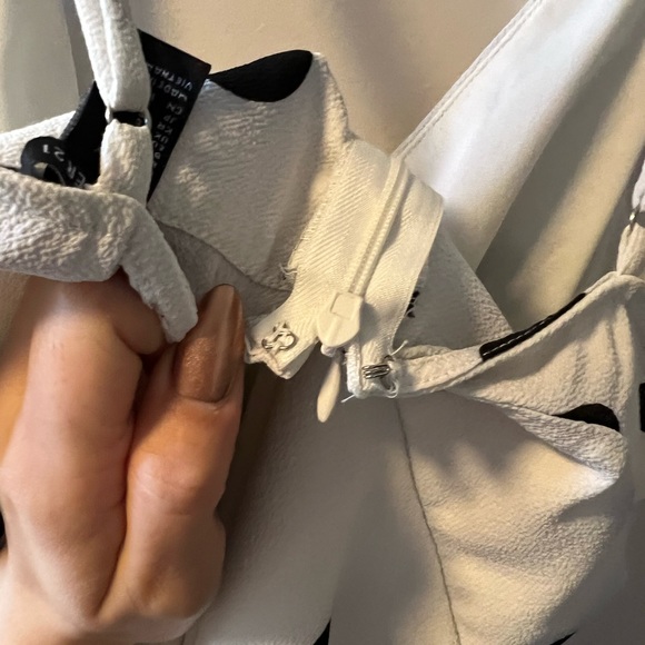 Dress - Picture 8 of 16